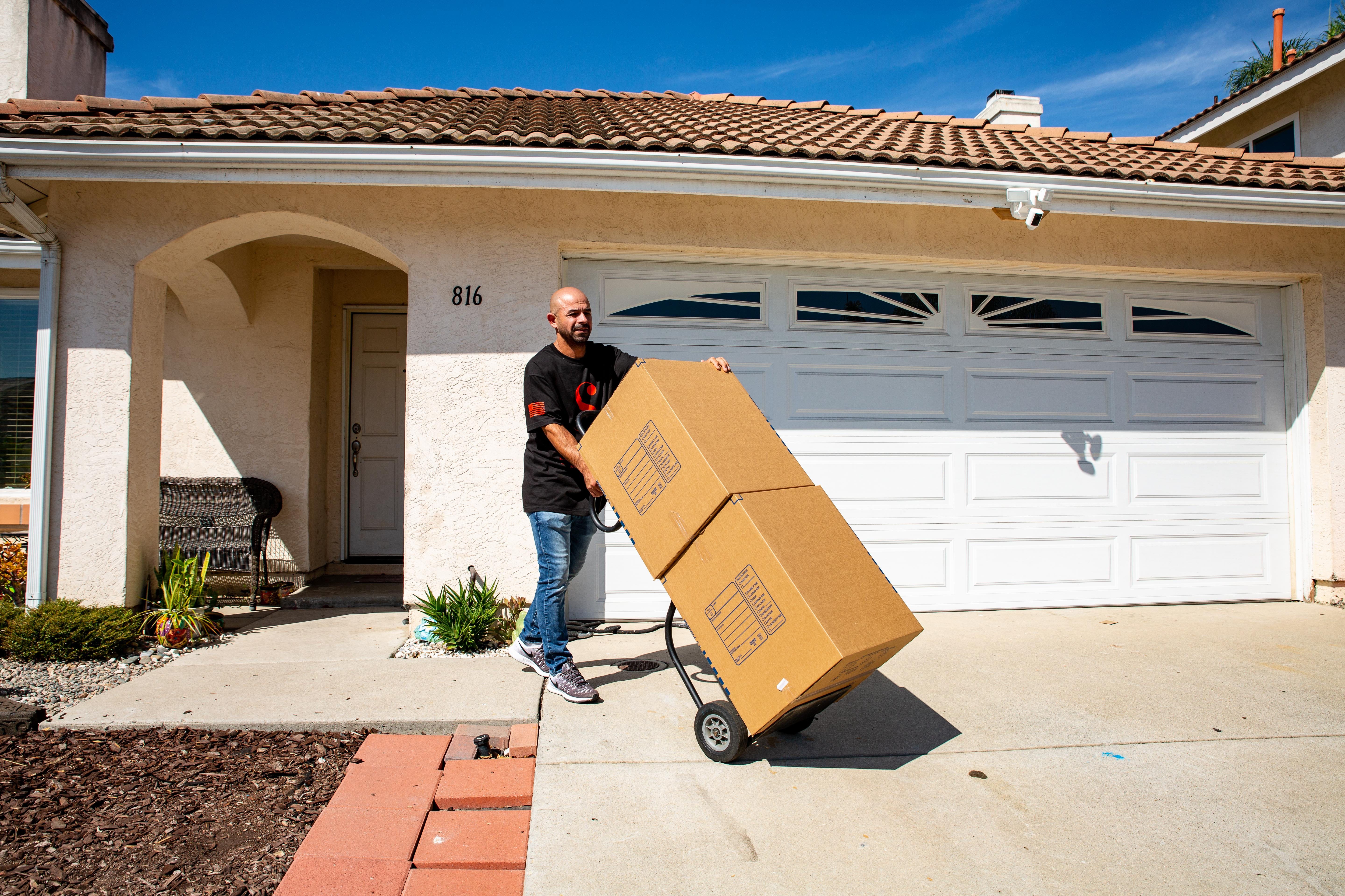 Imperial County packing and unpacking for commercial moves Secure commercial moving in CA